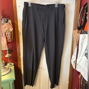Haggar Classic Fit Gray Dress Pants